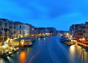 Tips for Stress-Free Traveling with Kids: A Parent’s Guide